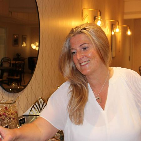 Hotell Syfabriken Falköping Zewnętrze zdjęcie